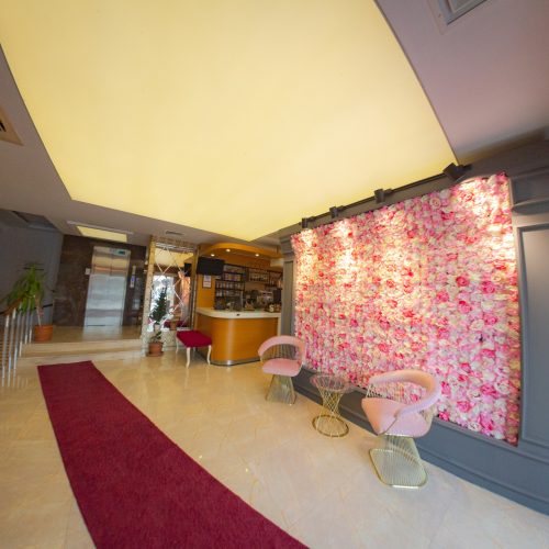 Sürur Otel